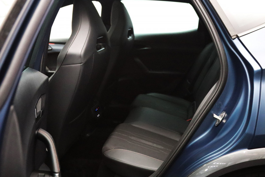 CUPRA Formentor 1.4 e-Hybrid 204 PK Performance PHEV, Panoramadak, Kuipstoelen, Memory, Adap. Cruise Control