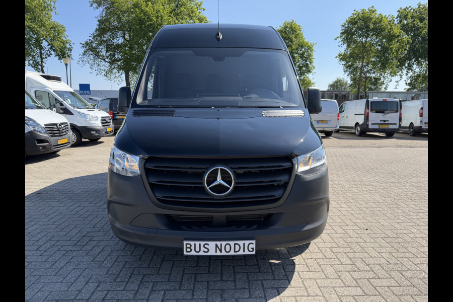 Mercedes-Benz Sprinter 314 2.2 CDI autmaat L1H2 zwart / euro 6 / bpm vij / vaste prijs rijklaar € 23.950 ex btw / lease vanaf € 391 / cruise en climate control / achteruit camera / navigatie