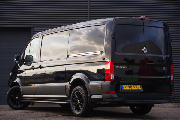Volkswagen Crafter 35 2.0 TDI L3H2(L2H1) 177PK AUT. LED, 2X SCHUIFDEUR, ADAPT. CRUISE, CAMERA, STUURVERWARMING, LEDER STUUR, CARPLAY, AIRCO, DUBBEL