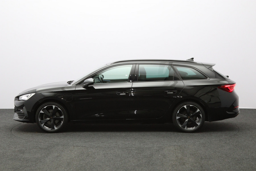 CUPRA Leon Sportstourer 1.4 e-Hybrid Essential, Memory, Stuur- & Stoelverwarming, Camera, Cruise Control