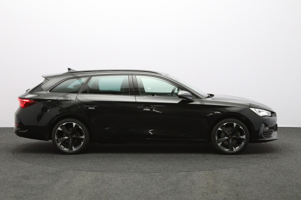 CUPRA Leon Sportstourer 1.4 e-Hybrid Essential, Memory, Stuur- & Stoelverwarming, Camera, Cruise Control