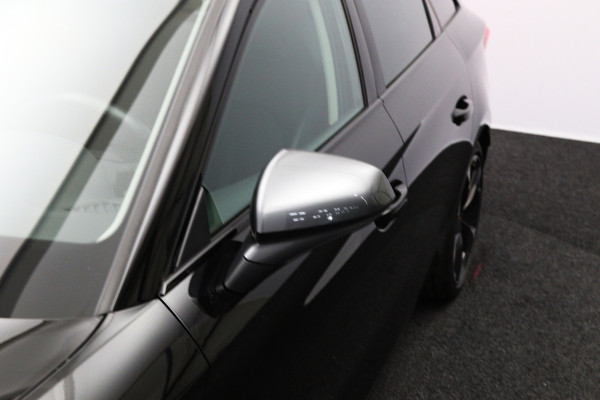 CUPRA Leon Sportstourer 1.4 e-Hybrid Essential, Memory, Stuur- & Stoelverwarming, Camera, Cruise Control