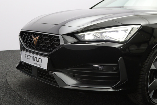 CUPRA Leon Sportstourer 1.4 e-Hybrid Essential, Memory, Stuur- & Stoelverwarming, Camera, Cruise Control