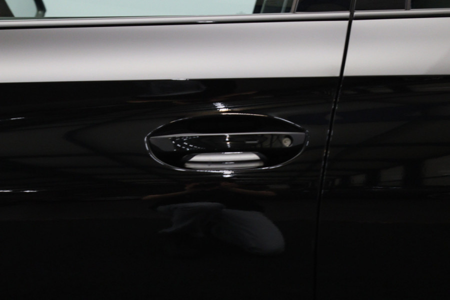 CUPRA Leon Sportstourer 1.4 e-Hybrid Essential, Memory, Stuur- & Stoelverwarming, Camera, Cruise Control