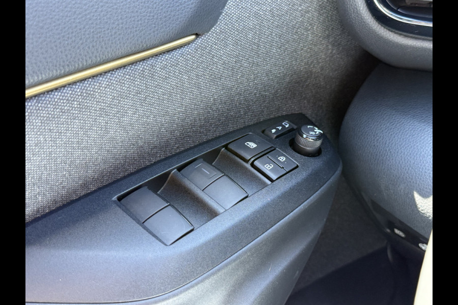 Toyota Yaris Cross 1.5 Hybrid Executive | Pano | Trekhaak | HUD | JBL | Camera | 18 inch