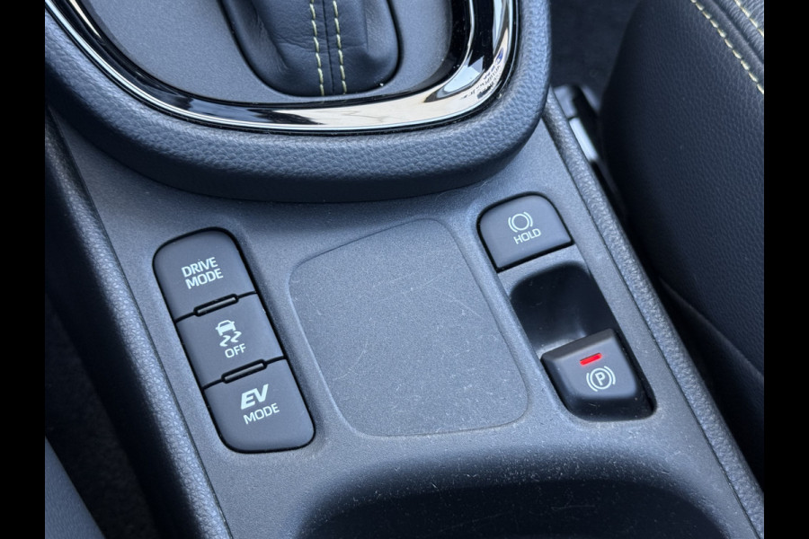 Toyota Yaris Cross 1.5 Hybrid Executive | Pano | Trekhaak | HUD | JBL | Camera | 18 inch