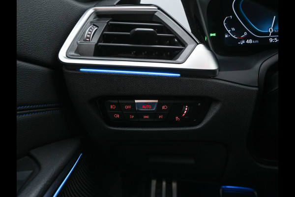 BMW 3 Serie Touring 330e M-Sportpack High Executive (Plug-in) Aut. *LEATHER-MICROFIBRE | FULL-LED | DIGI-COCKPIT | HEATED-SPORTSEATS | CAMERA | CARPLAY | SHIFTPADDLES | NAVI-FULLMAP | PRIVACY-GLASS | ECC | PDC | CRUISE | TOWBAR | 18''ALU*