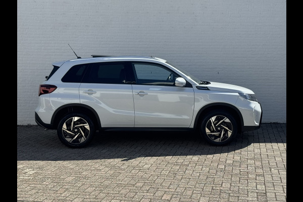 Suzuki Vitara 1.5 Hybrid Style Automaat Carplay Panorama Camera Adaptieve cruise All season