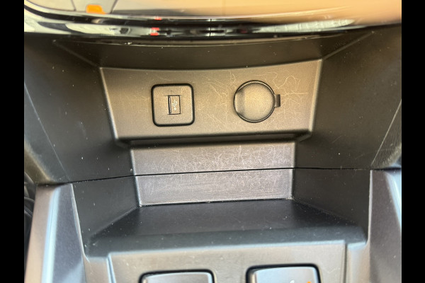 Suzuki Vitara 1.5 Hybrid Style Automaat Carplay Panorama Camera Adaptieve cruise All season