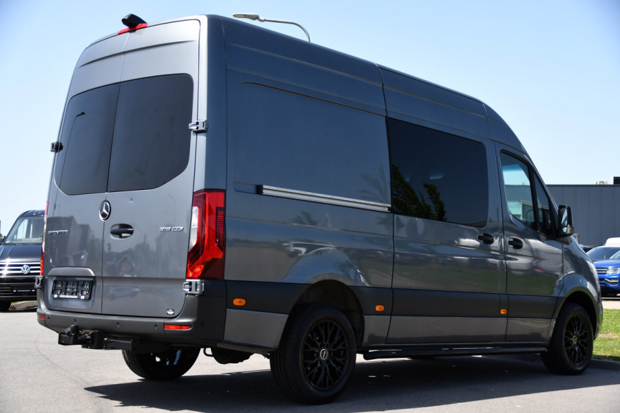 Mercedes-Benz Sprinter 319 V6 3.0 CDI L2H2 PB Edition 360 Camera, Adaptieve Cruise, Carplay, 3500kg Trekhaak, Automaat, 10,5'' Mbux, Sensoren, Uniek!