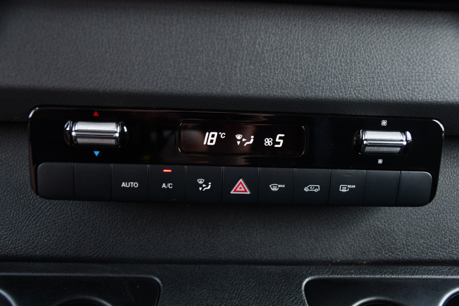 Mercedes-Benz Sprinter 319 V6 3.0 CDI L2H2 PB Edition 360 Camera, Adaptieve Cruise, Carplay, 3500kg Trekhaak, Automaat, 10,5'' Mbux, Sensoren, Uniek!