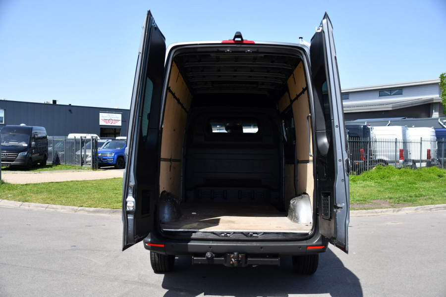 Mercedes-Benz Sprinter 319 V6 3.0 CDI L2H2 PB Edition 360 Camera, Adaptieve Cruise, Carplay, 3500kg Trekhaak, Automaat, 10,5'' Mbux, Sensoren, Uniek!