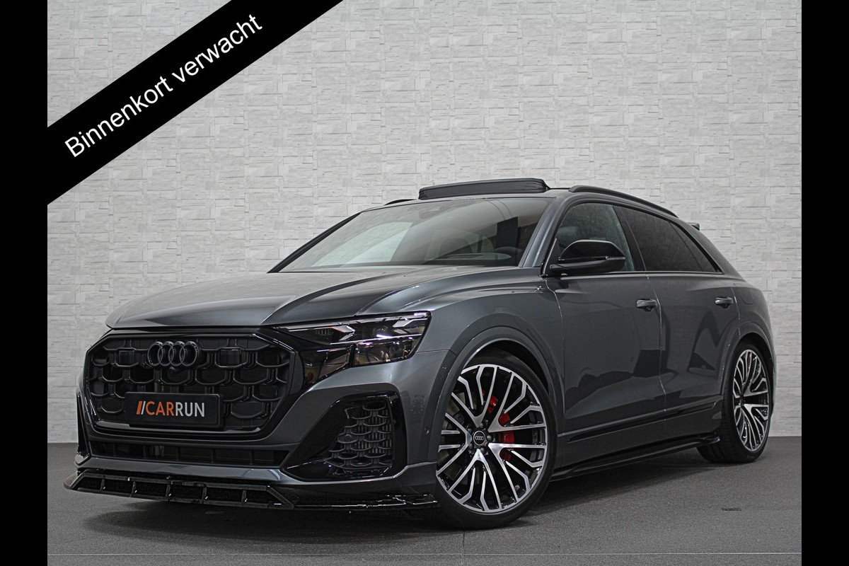 Audi Q8 60e 490pk Competition RS-Stoelen | 4WS Achteras Besturing | OLED | Laser | SQ8 Uitgevoerd | Massage | Ventilatie | Valcona Leder 23'' | Alcantara hemel | Head-Up | Soft-Close | Panodak | 2x Memory | Trekhaak | Keyless-Entry | Luchtvering | Nw.Pr. 155.000,= | Nieuw! 13km 2026 | Fabrieksgarantie | Direct rijden.
