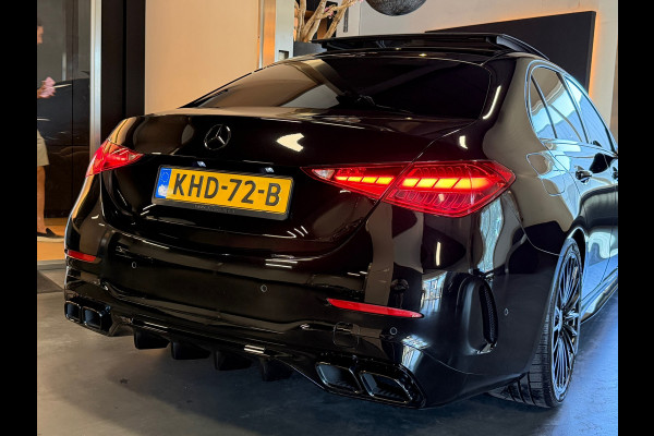 Mercedes-Benz C-Klasse 180 AMG Night Pano Camera Carbon 63Diffuser
