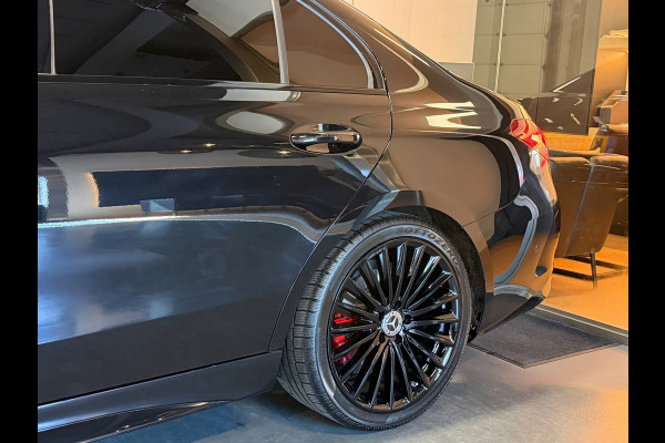 Mercedes-Benz C-Klasse 180 AMG Night Pano Camera Carbon 63Diffuser