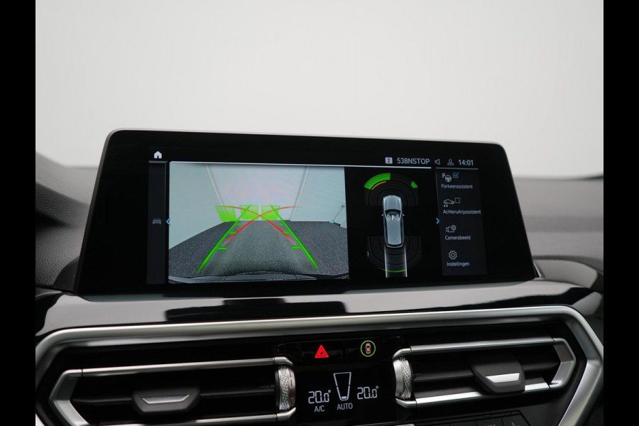 BMW X3 xDrive30e X Line FACELIFT PHEV 293pk Dealer O.H. | Trekhaak Af Fabriek | Panodak | Camera | Sfeerverlichting | Lederen Sportstoelen Verwarmd | Apple Carplay | Navigatie | DAB | Virtual | Cruise Control | Plug In Hybrid |