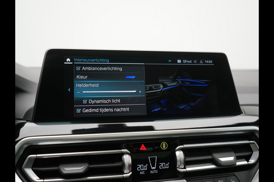 BMW X3 xDrive30e X Line FACELIFT PHEV 293pk Dealer O.H. | Trekhaak Af Fabriek | Panodak | Camera | Sfeerverlichting | Lederen Sportstoelen Verwarmd | Apple Carplay | Navigatie | DAB | Virtual | Cruise Control | Plug In Hybrid |