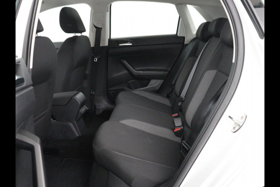 Volkswagen Polo 1.0 TSI Life | Carplay | Navigatie | Parkeerhulp | Adaptive cruise | Airco | File Assistent | Bluetooth | Digital Cockpit | Full LED | Origineel NL