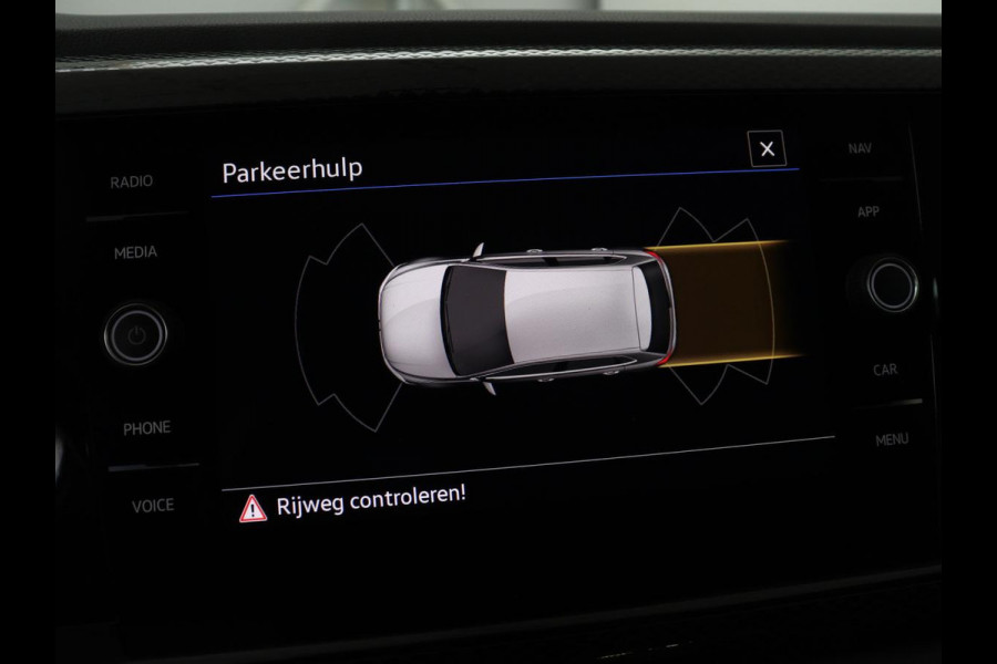 Volkswagen Polo 1.0 TSI Life | Carplay | Navigatie | Parkeerhulp | Adaptive cruise | Airco | File Assistent | Bluetooth | Digital Cockpit | Full LED | Origineel NL