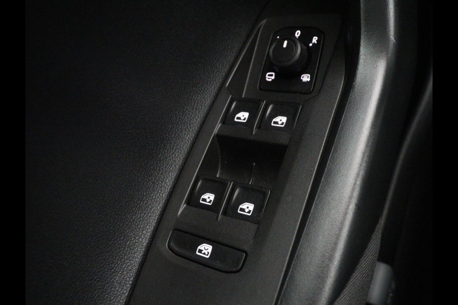 Volkswagen Polo 1.0 TSI Life | Carplay | Navigatie | Parkeerhulp | Adaptive cruise | Airco | File Assistent | Bluetooth | Digital Cockpit | Full LED | Origineel NL
