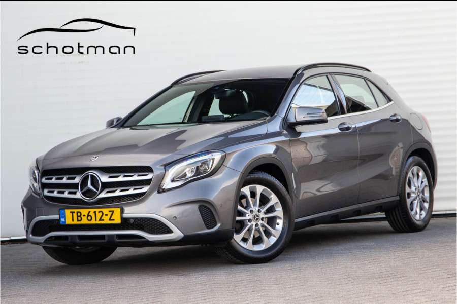 Mercedes-Benz GLA 180 Business Solution Camera, Navi, PDC 2018