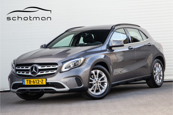 Mercedes-Benz GLA 180 Business Solution Camera, Navi, PDC 2018