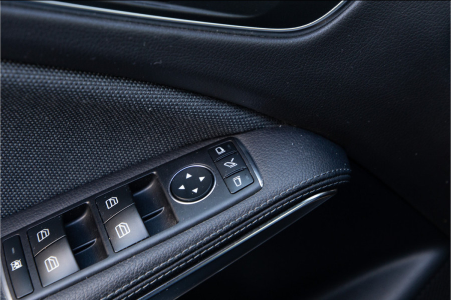 Mercedes-Benz GLA 180 Business Solution Camera, Navi, PDC 2018