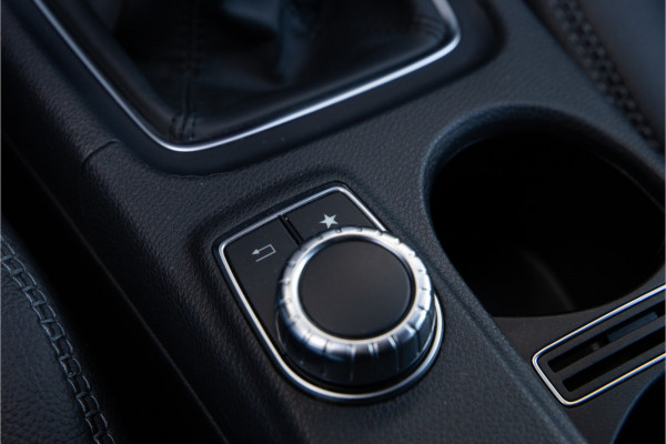Mercedes-Benz GLA 180 Business Solution Camera, Navi, PDC 2018