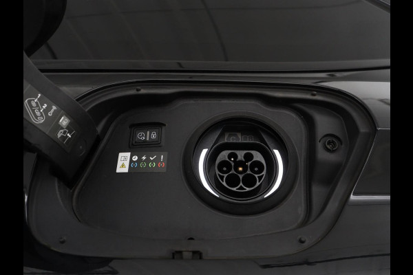 Peugeot 308 1.6 HYbrid 180 Allure Pack Business | SOH 92,4% | Stoelverwarming | Adaptive cruise | Carplay | Half leder | Navigatie | Camera | keyless | Full LED | PHEV | Plug In
