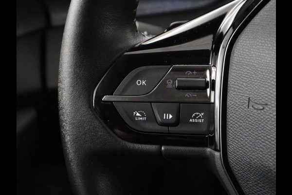 Peugeot 308 1.6 HYbrid 180 Allure Pack Business | SOH 92,4% | Stoelverwarming | Adaptive cruise | Carplay | Half leder | Navigatie | Camera | keyless | Full LED | PHEV | Plug In