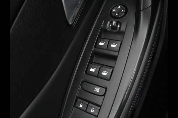 Peugeot 308 1.6 HYbrid 180 Allure Pack Business | SOH 92,4% | Stoelverwarming | Adaptive cruise | Carplay | Half leder | Navigatie | Camera | keyless | Full LED | PHEV | Plug In