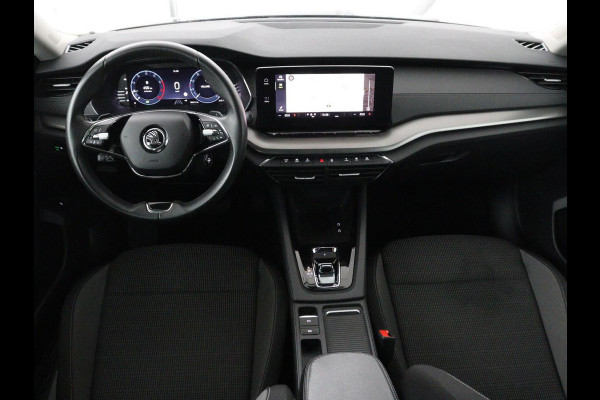 Škoda Octavia 1.0 e-TSI Business Edition | Trekhaak | Adaptive cruise | Carplay | Navigatie | Keyless | Full LED | Parkeerhulp | Virtual Cockpit | Climate control