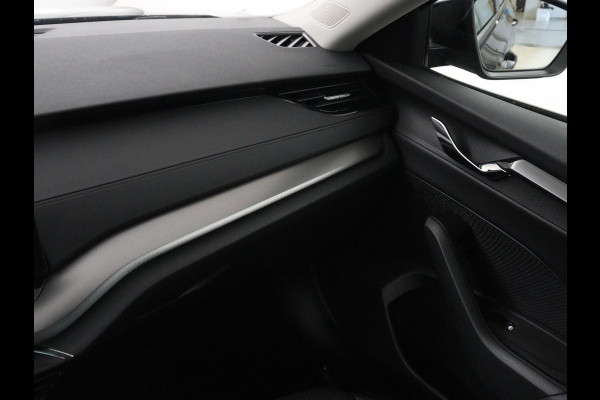 Škoda Octavia 1.0 e-TSI Business Edition | Trekhaak | Adaptive cruise | Carplay | Navigatie | Keyless | Full LED | Parkeerhulp | Virtual Cockpit | Climate control