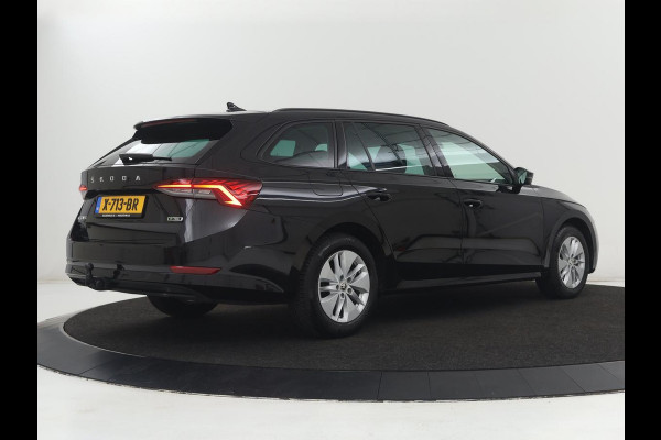 Škoda Octavia 1.0 e-TSI Business Edition | Trekhaak | Adaptive cruise | Carplay | Navigatie | Keyless | Full LED | Parkeerhulp | Virtual Cockpit | Climate control