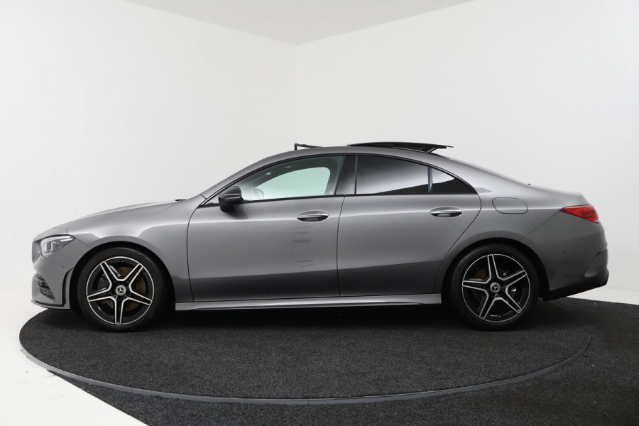 Mercedes-Benz CLA-Klasse 200 Business Solution AMG (PANORAMADAK, SFEERVERLICHTING, STOELVERWARMING, 1e EIGENAAR, GOED ONDERHOUDEN)