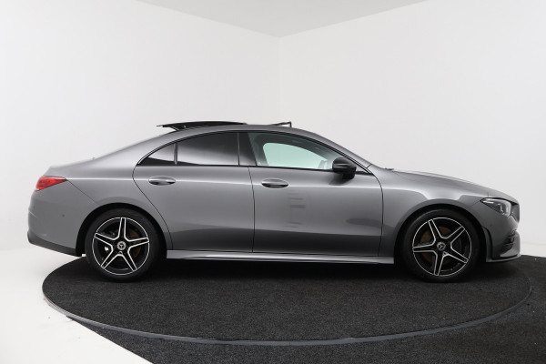 Mercedes-Benz CLA-Klasse 200 Business Solution AMG (PANORAMADAK, SFEERVERLICHTING, STOELVERWARMING, 1e EIGENAAR, GOED ONDERHOUDEN)