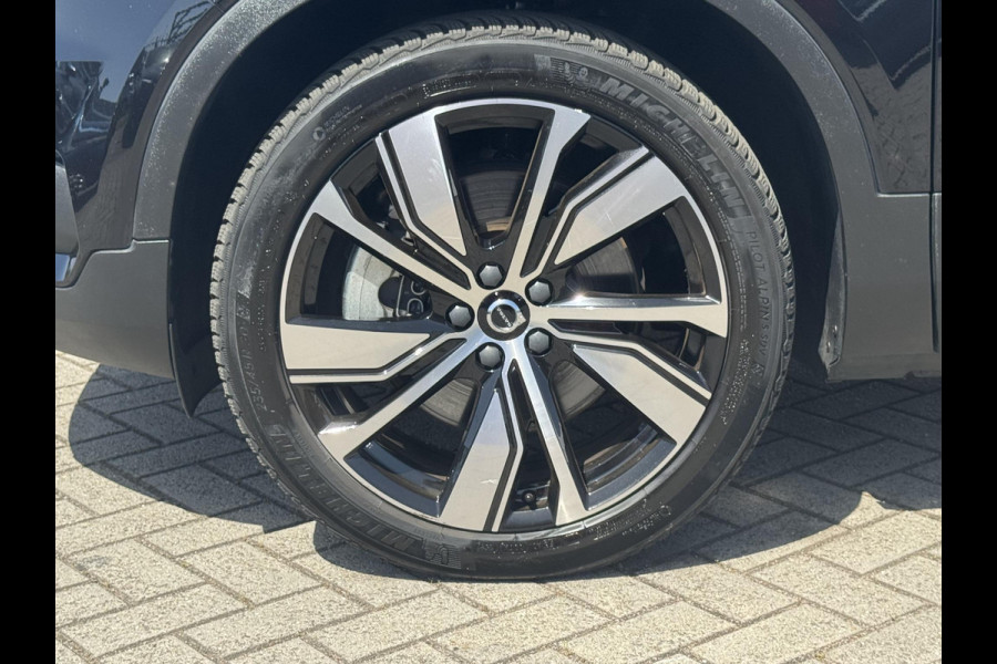 Volvo XC40 Recharge P8 AWD R-Design NL-AUTO | PANODAK | 360 GR CAMERA | SOH 90,4%