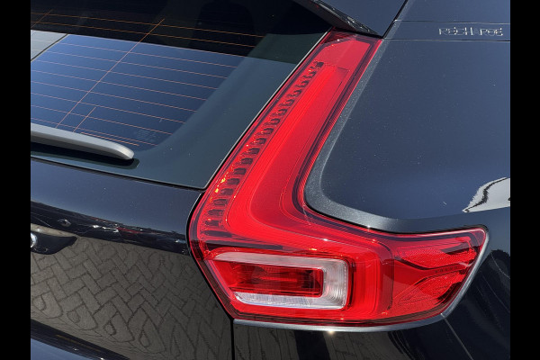 Volvo XC40 Recharge P8 AWD R-Design NL-AUTO | PANODAK | 360 GR CAMERA | SOH 90,4%