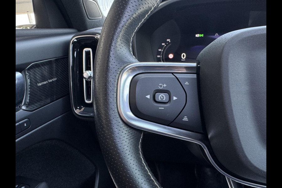 Volvo XC40 Recharge P8 AWD R-Design NL-AUTO | PANODAK | 360 GR CAMERA | SOH 90,4%