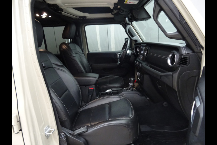 Jeep GLADIATOR 3.0 V6 OVERLAND * GRIJS KENTEKEN en/of 5 ZITPLAATSEN !!