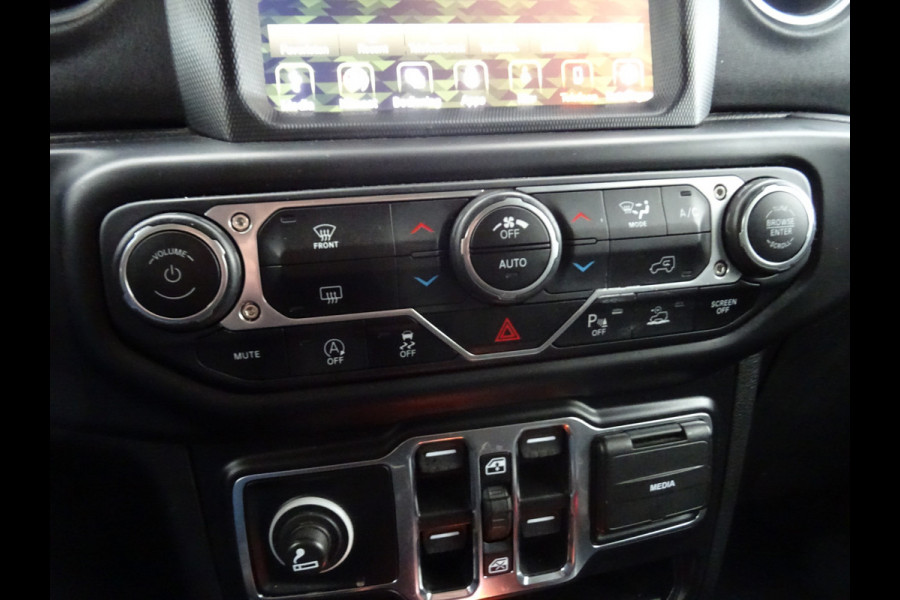 Jeep GLADIATOR 3.0 V6 OVERLAND * GRIJS KENTEKEN en/of 5 ZITPLAATSEN !!