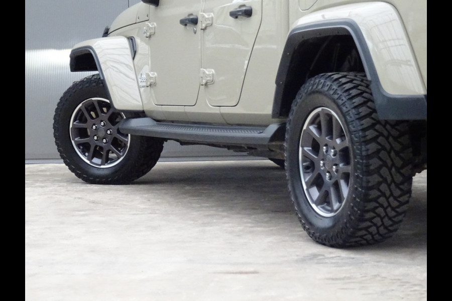 Jeep GLADIATOR 3.0 V6 OVERLAND * GRIJS KENTEKEN en/of 5 ZITPLAATSEN !!