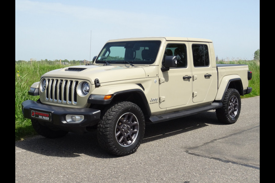 Jeep GLADIATOR 3.0 V6 OVERLAND * GRIJS KENTEKEN en/of 5 ZITPLAATSEN !!