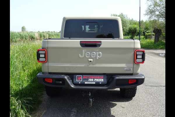 Jeep GLADIATOR 3.0 V6 OVERLAND * GRIJS KENTEKEN en/of 5 ZITPLAATSEN !!