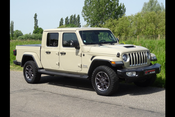 Jeep GLADIATOR 3.0 V6 OVERLAND * GRIJS KENTEKEN en/of 5 ZITPLAATSEN !!