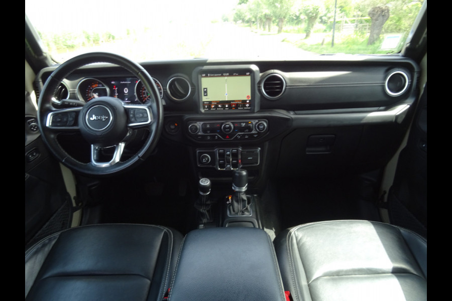 Jeep GLADIATOR 3.0 V6 OVERLAND * GRIJS KENTEKEN en/of 5 ZITPLAATSEN !!