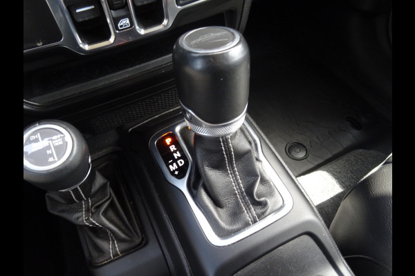 Jeep GLADIATOR 3.0 V6 OVERLAND * GRIJS KENTEKEN en/of 5 ZITPLAATSEN !!