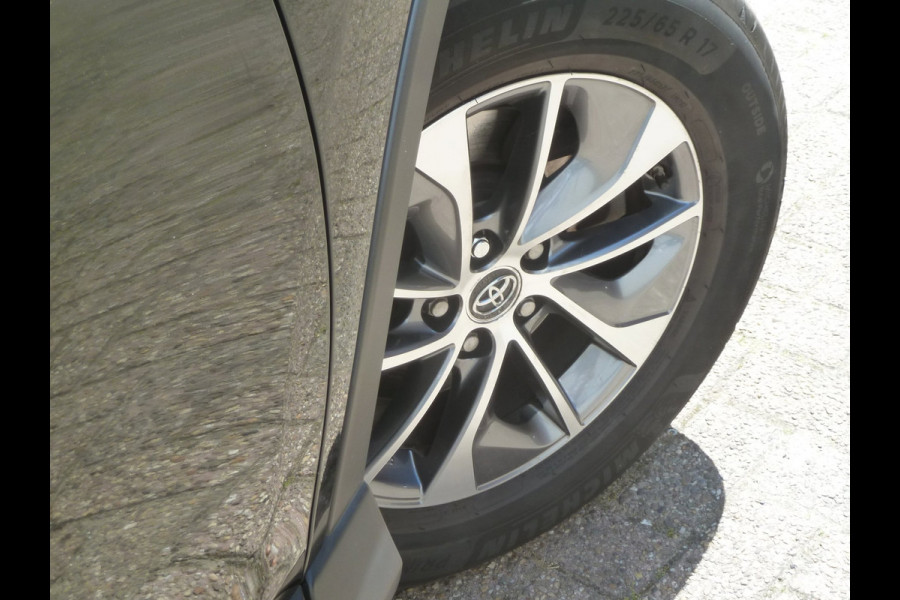 Toyota RAV4 2.5 Hybrid|Camera|Elektr.Achterklep|Trekhaak|Lane-Assist|Dealer-onderhouden|49.500km