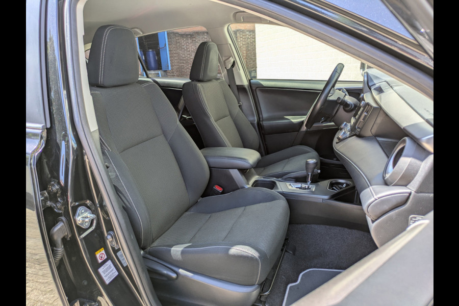 Toyota RAV4 2.5 Hybrid|Camera|Elektr.Achterklep|Trekhaak|Lane-Assist|Dealer-onderhouden|49.500km