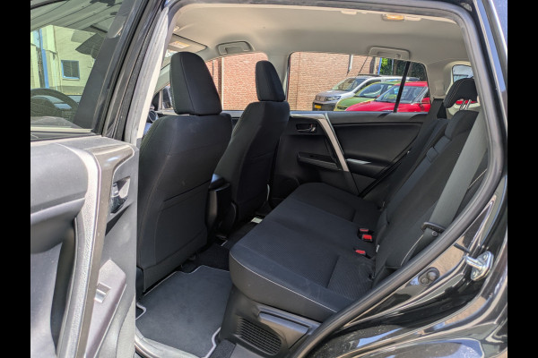 Toyota RAV4 2.5 Hybrid|Camera|Elektr.Achterklep|Trekhaak|Lane-Assist|Dealer-onderhouden|49.500km